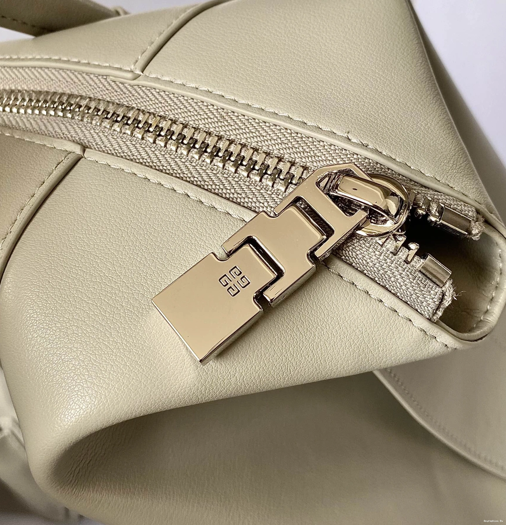 Givenchy Contemporary Handle 71691 Bags Top 0729